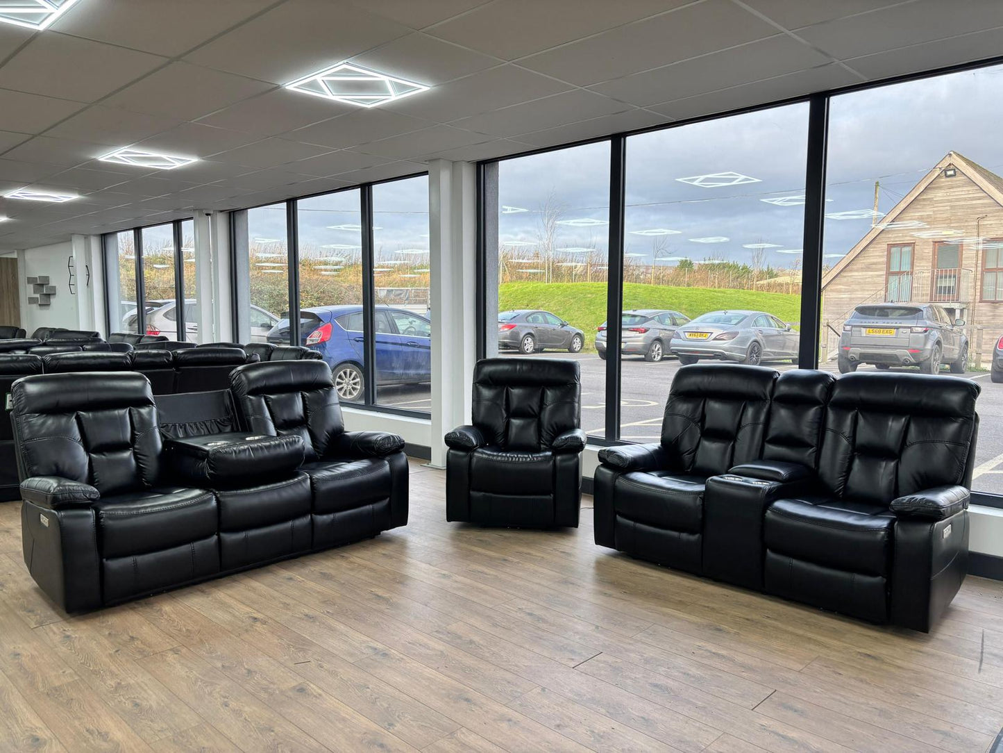 Florian 3+2+1 Black Leather Recliner Sofa